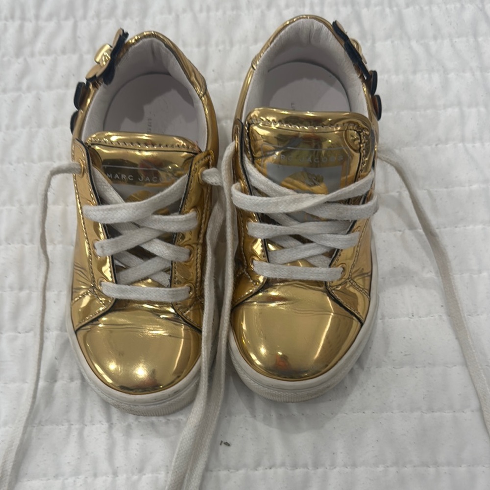 Marc Jacobs Kids Shiny Gold Signature Daisy Sneakers